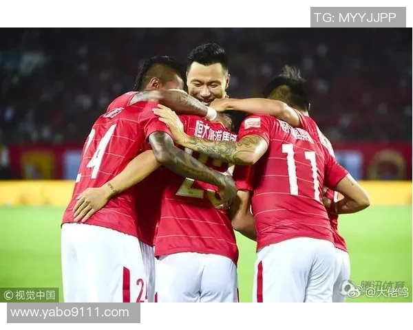 东方与恒大球迷冲突事件背后的真相与影响分析